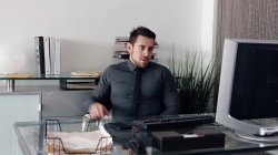 Captura de 'If You Can't Beat 'em, Join 'em' nº 84
