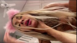 Captura de '18YO Petite Latina Ride Hard' nº 65