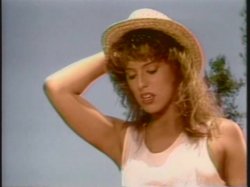 Captura de 'Hilarious Scenes Of Classic Porn' nº 59