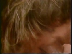 Captura de 'Hilarious Scenes Of Classic Porn' nº 82