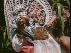 Captura de 'Hilarious Scenes Of Classic Porn' nº 34