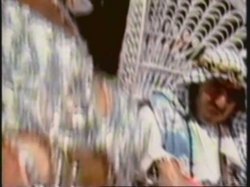 Captura de 'Hilarious Scenes Of Classic Porn' nº 39
