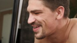 Captura de 'Knocking at Your Back Door 3' nº 123