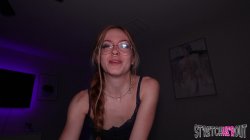 'My Hot Redhead GF Tries Anal For The First Time' screenshot nº 6