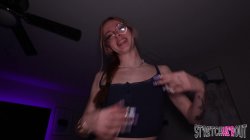 'My Hot Redhead GF Tries Anal For The First Time' screenshot nº 7