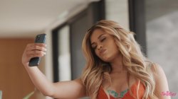Captura de 'When Girls Play 40' nº 98