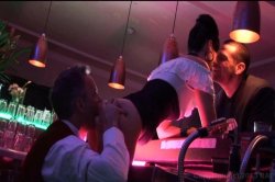 Captura de 'All Girls Do It' nº 120