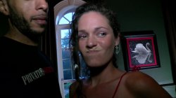 Captura de 'Her Pussy Keeps The Bills Paid' nº 4