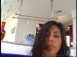 Captura de 'Young Tight Latinas' nº 67