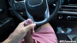 Captura de 'Caught in The Car, Fucked On The Bed' nº 16