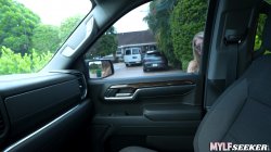 Captura de 'Caught in The Car, Fucked On The Bed' nº 2