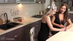 Captura de 'Auntie's Lessons for Her Niece' nº 32