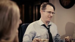 Captura de 'The Lady's Got Exxxperience' nº 7