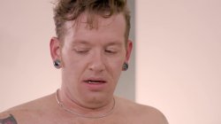 Captura de 'The Lady's Got Exxxperience' nº 98