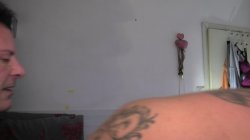Captura de 'Se vieni qua, non avrem pieta, vien da noi son cazzi tuoi' nº 114