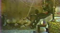 'Bound In Latex' screenshot nº 117