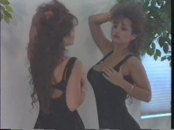 'Big Busty Major Babes' screenshot nº 36
