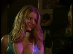 Captura de 'Nina Hartley's Guide to Sensual Submission' nº 21