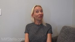 Captura de 'Loser Gets Cuffed & Gives Footjob - THREE WISHES E01 - MILF STELLA' nº 11
