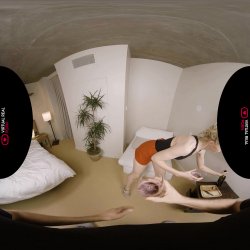 Captura de 'Hidden Threesome' nº 2