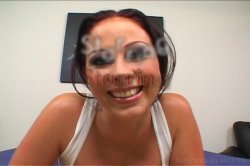 Captura de 'Her Tits Are Real' nº 1