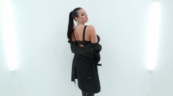 Captura de 'Angela White Is Titwoman' nº 6