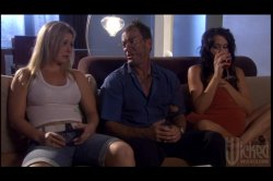 Captura de 'For Love, Money Or A Green Card' nº 128