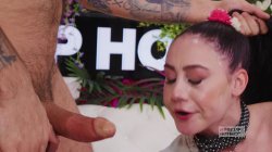 'Hookup Hotshot: Internet Sex Addicts Vol. 9' screenshot nº 41