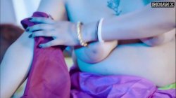 'Hot Big Boobs MILF Teaches How to Fuck' screenshot nº 51