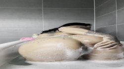 'Bath Solo Masturbation' screenshot nº 19