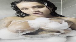 'Bath Solo Masturbation' screenshot nº 3