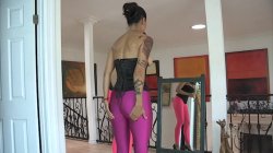 'Twisted Lesbian Anal Spit Play' screenshot nº 81