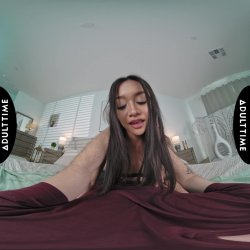 Captura de 'Up Close VR with Jade Kimiko' nº 39
