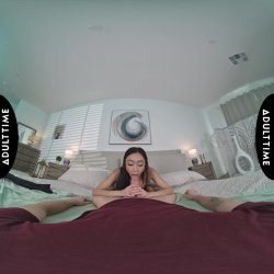 Captura de 'Up Close VR with Jade Kimiko' nº 62