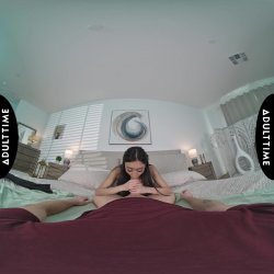 Captura de 'Up Close VR with Jade Kimiko' nº 65