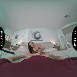 Captura de 'Up Close VR with Jade Kimiko' nº 67