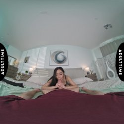 Captura de 'Up Close VR with Jade Kimiko' nº 68