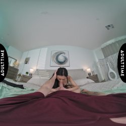 Captura de 'Up Close VR with Jade Kimiko' nº 69