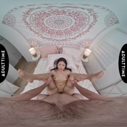 'Up Close VR with Lulu Chu' screenshot nº 114