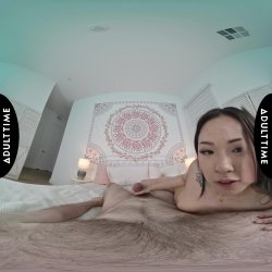 'Up Close VR with Lulu Chu' screenshot nº 137