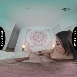 'Up Close VR with Lulu Chu' screenshot nº 138
