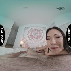 'Up Close VR with Lulu Chu' screenshot nº 140