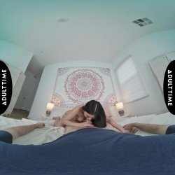 'Up Close VR with Lulu Chu' screenshot nº 29