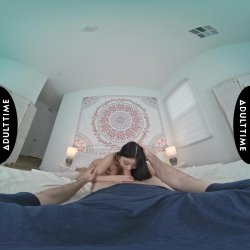 'Up Close VR with Lulu Chu' screenshot nº 31