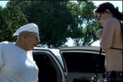 Captura de 'World's Oldest Gangbang' nº 12