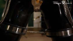 Captura de 'Spanking for the Rubber-Slut in Ballet Boots' nº 48