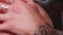 Captura de '2 Salopes Qui Se Frottent 4' nº 81