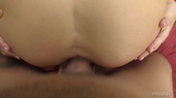 Captura de 'Party Girl Eats Her Step Brother's Ass and Squirts All Over Him!' nº 119