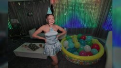 Captura de 'Deep in the Ballpit starring Catherine Knight' nº 7