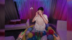 Captura de 'Deep in the Ballpit starring Catherine Knight' nº 10